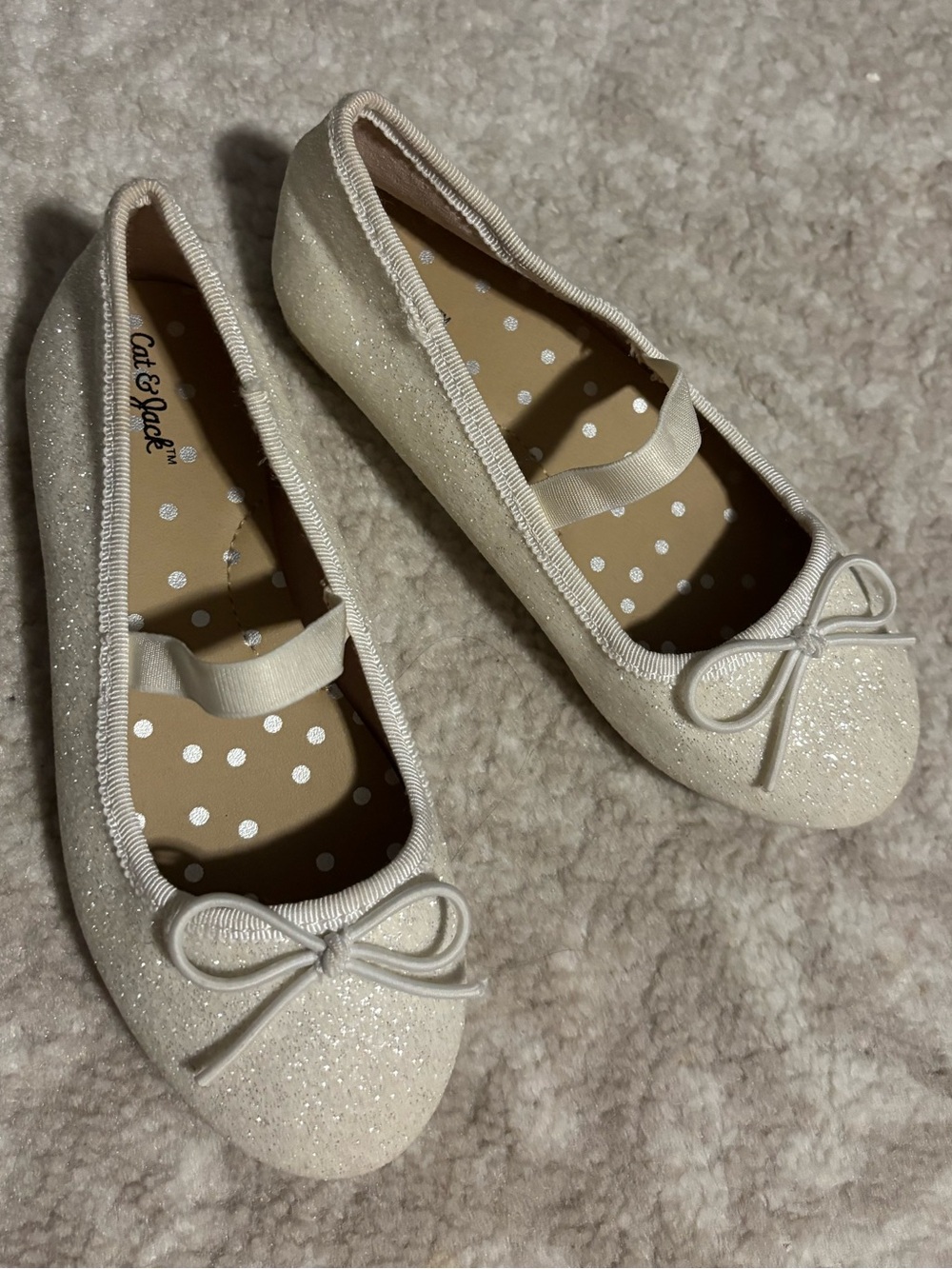 Sparkly White Ivory Girls Mary Jane Ballet Flats w/ Bow Size 10 Shoe LIKE NEW